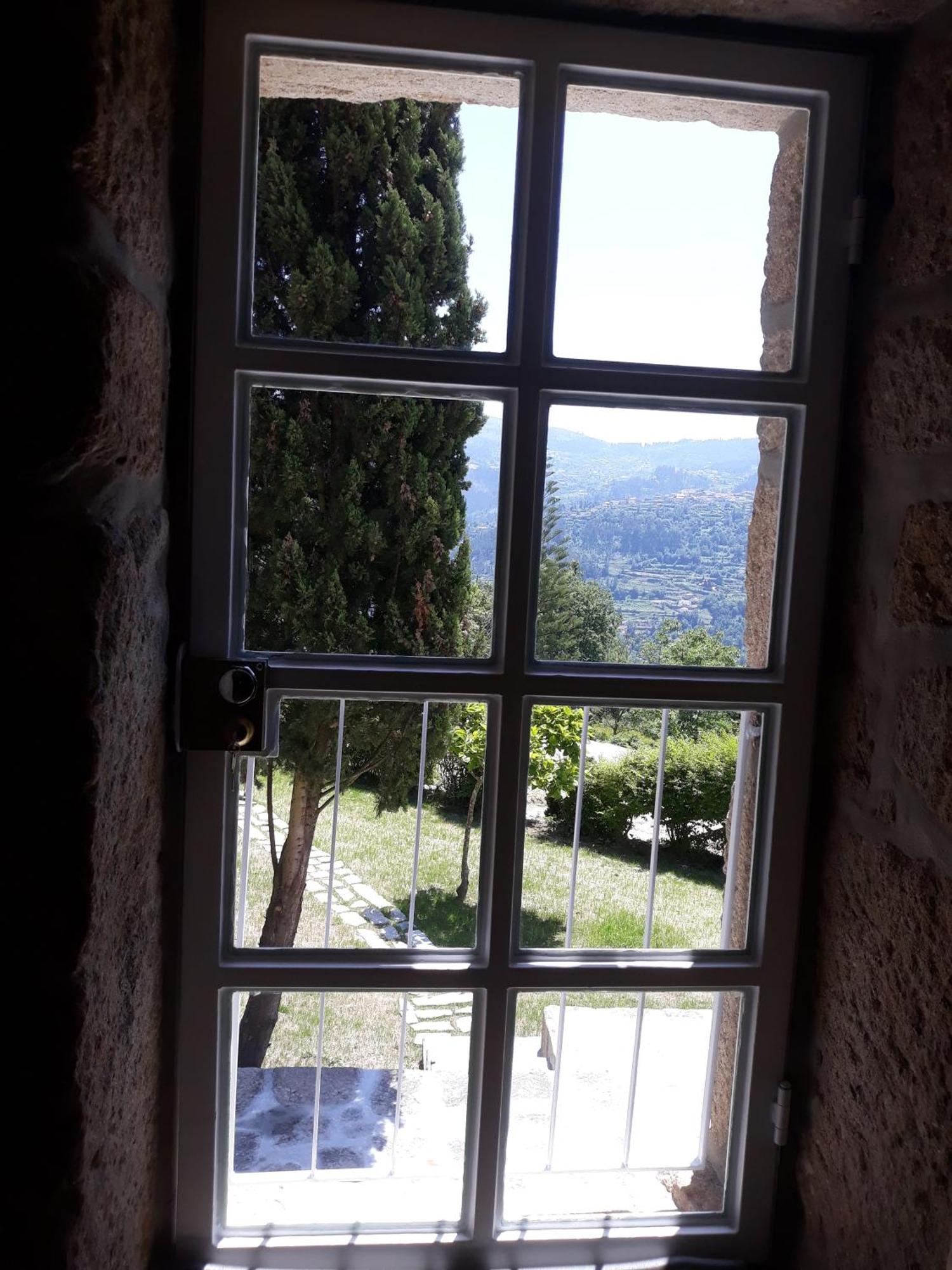 Quinta De Aguia - Non-Smoking Property Hotell São Lourenço do Douro Rum bild
