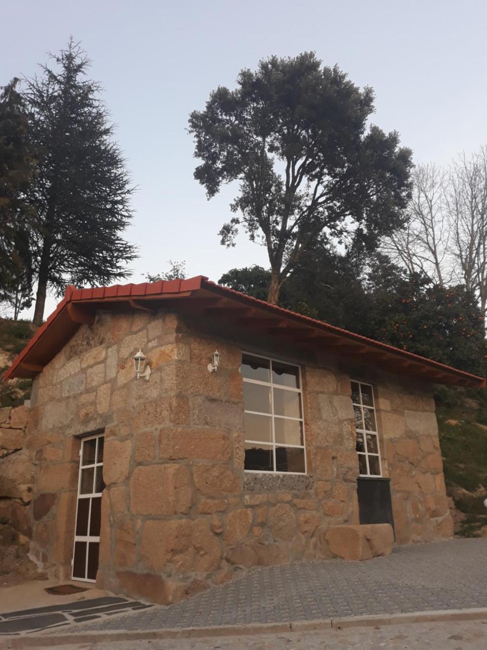 Quinta De Aguia - Non-Smoking Property Hotell São Lourenço do Douro Exteriör bild